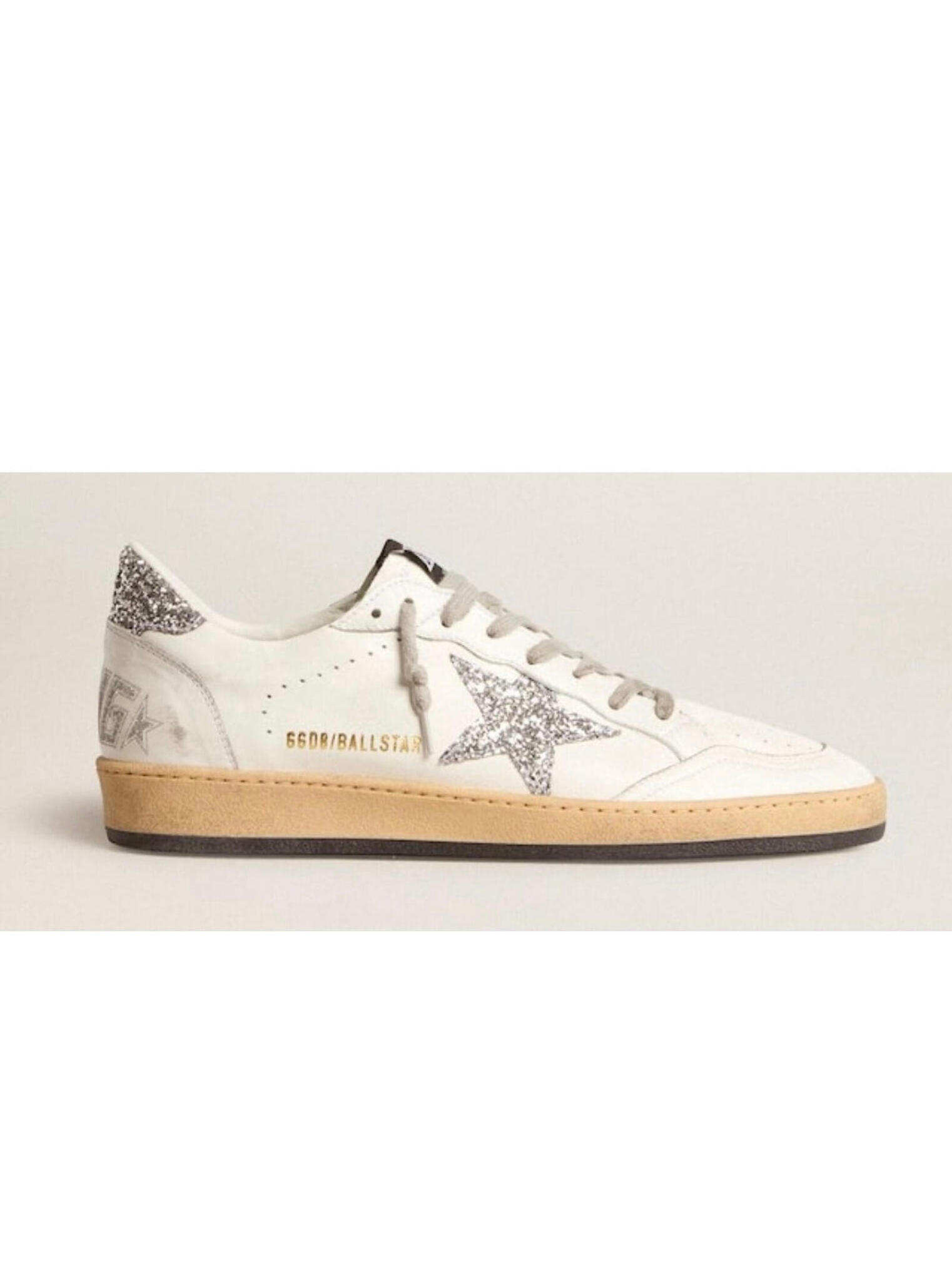 Golden Goose Ball Star Sneakers(Please Request Your Size Before Purchasing)